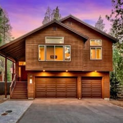 Luxury Home Montgomery Estates