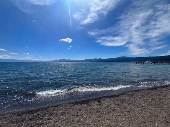Walk to Private Beach North Shore Condo! - Image 3